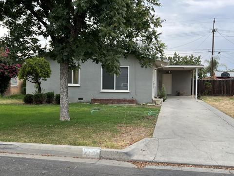 1777 E Meadow Ln, Dinuba, CA 93618 photo 3