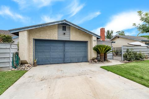1914 E Meadowbrook Dr, Visalia, CA 93292 photo 26