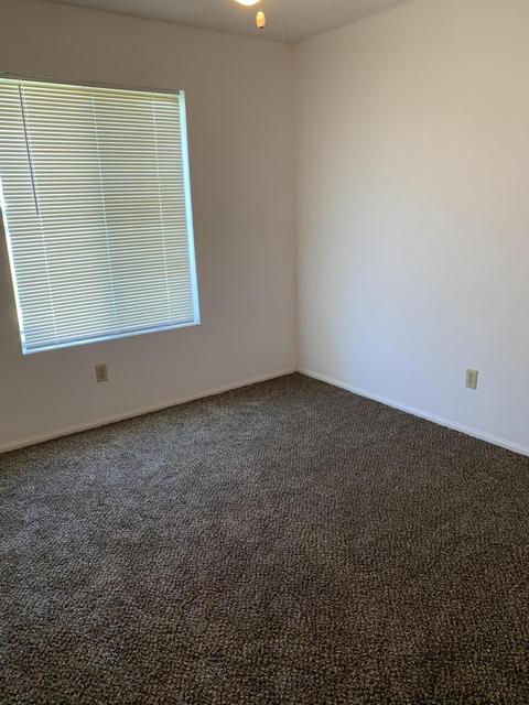 871 E Ash Ave, Tulare, CA 93274 photo 10