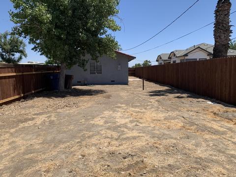 871 E Ash Ave, Tulare, CA 93274 photo 14