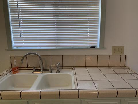 871 E Ash Ave, Tulare, CA 93274 photo 5