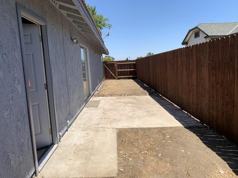 871 E Ash Ave, Tulare, CA 93274 photo 13