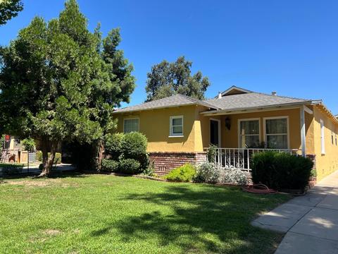 944 E San Joaquin Ave, Tulare, CA 93274 photo 1