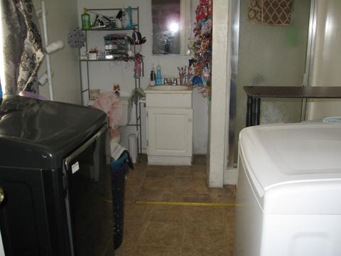 6066 Murphy Ave, Laton, CA 93242 photo 4