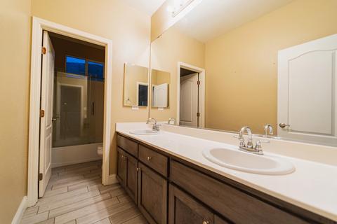 2597 Crystal Downs Ave, Tulare, CA 93274 photo 34