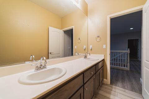 2597 Crystal Downs Ave, Tulare, CA 93274 photo 36