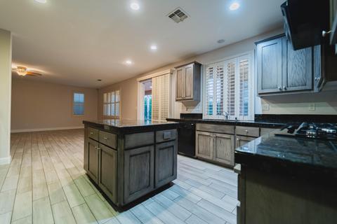 2597 Crystal Downs Ave, Tulare, CA 93274 photo 20