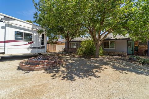 1741 E Cheryl Ln, Tulare, CA 93274 photo 46