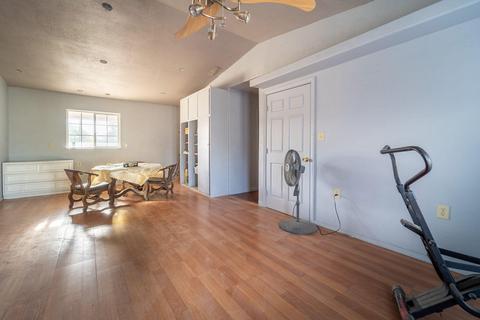 1741 E Cheryl Ln, Tulare, CA 93274 photo 19
