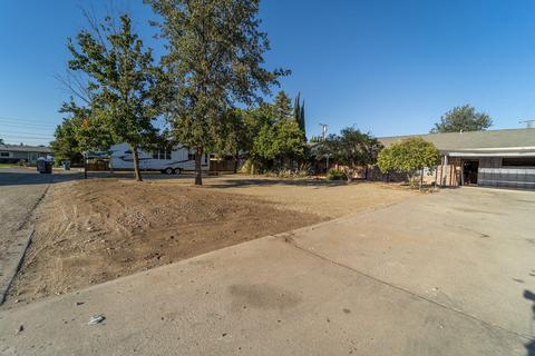 1741 E Cheryl Ln, Tulare, CA 93274 photo 50