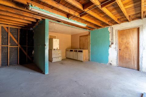 1741 E Cheryl Ln, Tulare, CA 93274 photo 42