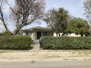 1028 E K Ave, Visalia, CA 93292 photo 2