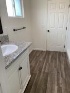 1028 E K Ave, Visalia, CA 93292 photo 12