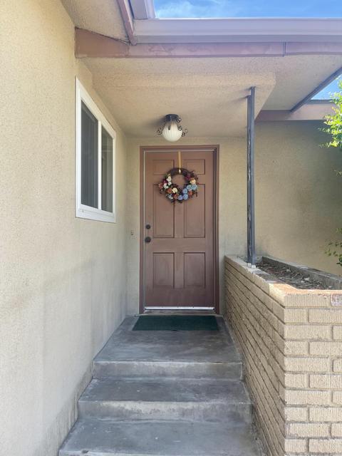 497 E Sandra Ave, Tulare, CA 93274 photo 4