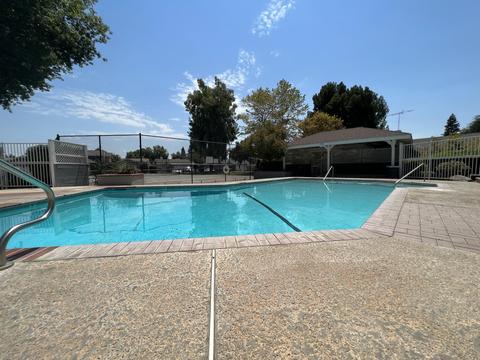 1619 E Castlecrest Ave, Visalia, CA 93292 photo 14