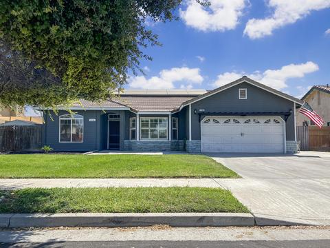 1200 E Cinnamon Dr, Lemoore, CA 93245 photo 1
