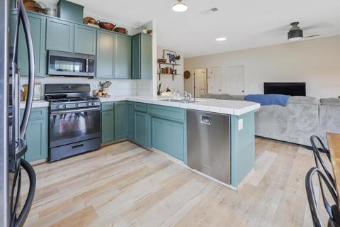 1119 Vine St, Exeter, CA 93221 photo 9