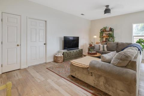 1119 Vine St, Exeter, CA 93221 photo 6