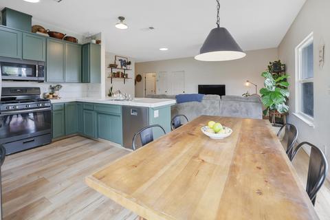 1119 Vine St, Exeter, CA 93221 photo 11