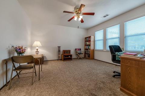 1730 E Seeger Ct, Visalia, CA 93292 photo 11