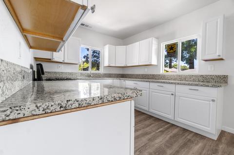 1320 Hall Ave, Corcoran, CA 93212 photo 11
