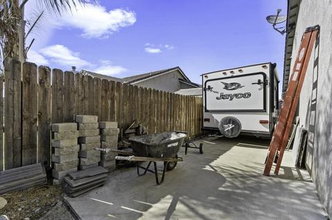 2445 E Beech St, Visalia, CA 93292 photo 38