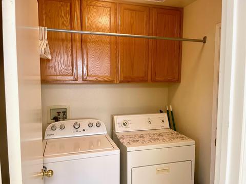 637 E Spring Ln, Lemoore, CA 93245 photo 7