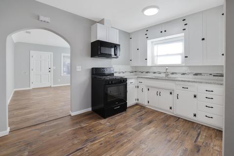 307 E Malone St, Hanford, CA 93230 photo 10