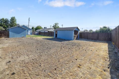 307 E Malone St, Hanford, CA 93230 photo 24