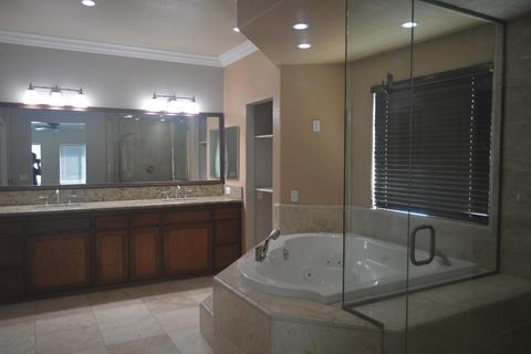 621 E La Vida Ave, Visalia, CA 93292 photo 13