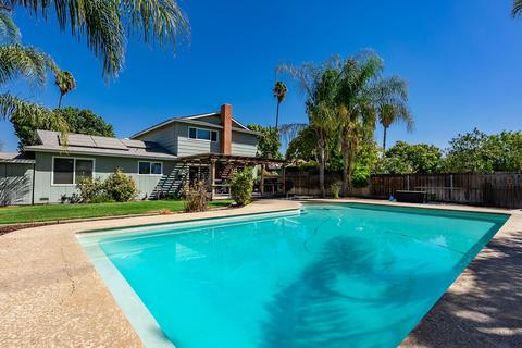 653 Meadow Ln, Lemoore, CA 93245 photo 27