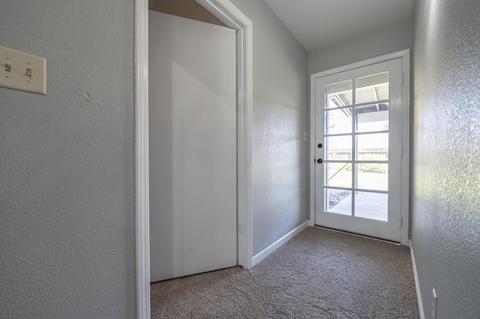 2744 E Paradise Ave, Visalia, CA 93292 photo 18