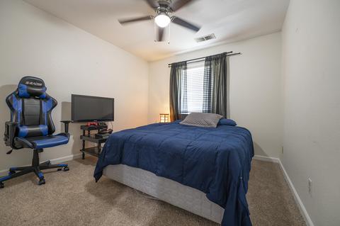 2744 E Paradise Ave, Visalia, CA 93292 photo 28