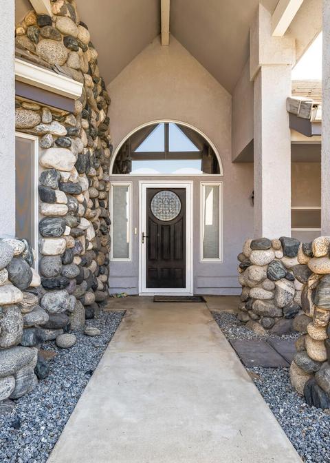 40637 Crystal Dr, Three Rivers, CA 93271 photo 3