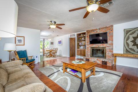 40931 Cherokee Oaks Dr, Three Rivers, CA 93271 photo 2