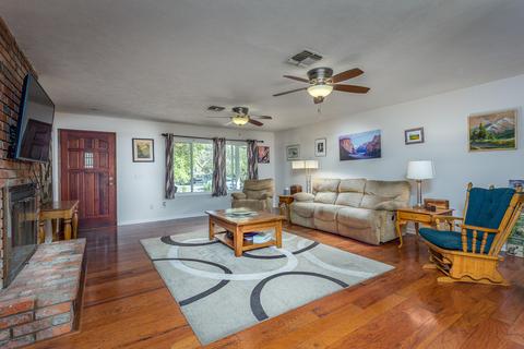 40931 Cherokee Oaks Dr, Three Rivers, CA 93271 photo 1