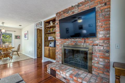 40931 Cherokee Oaks Dr, Three Rivers, CA 93271 photo 8