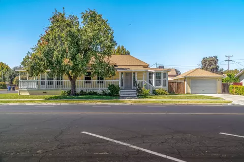 5 Fox St, Lemoore, CA 93245 photo 1