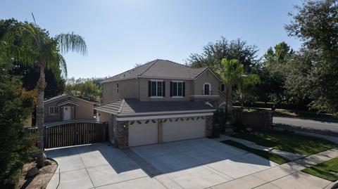 3602 N Carson St, Visalia, CA 93291 photo 1