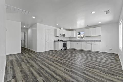 815 N H St, Tulare, CA 93274 photo 4
