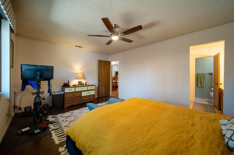 787 W Polson Ave, Clovis, CA 93612 photo 17