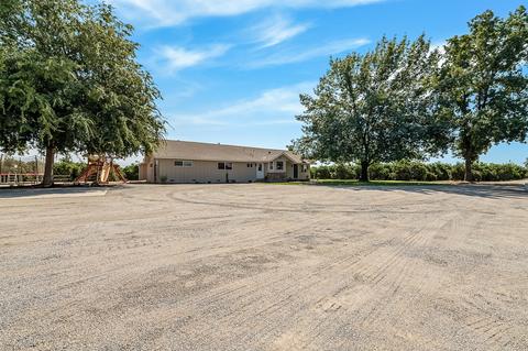 15268 Ave 332, Ivanhoe, CA 93235 photo 13