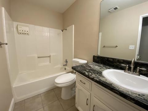 1349 E Cypress Ave, Tulare, CA 93274 photo 10
