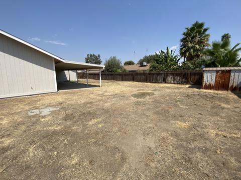 1349 E Cypress Ave, Tulare, CA 93274 photo 18