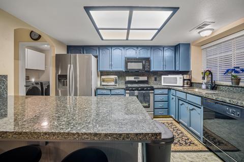 3638 E Center Ct, Visalia, CA 93292 photo 13