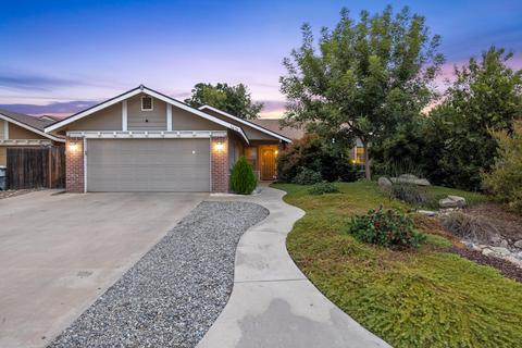 3638 E Center Ct, Visalia, CA 93292 photo 1