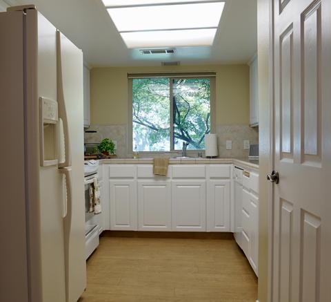 2316 E Tulare Ave, Visalia, CA 93292 photo 5