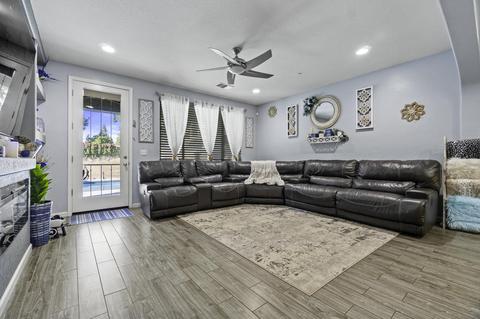 4002 E Harter Ct, Visalia, CA 93292 photo 14