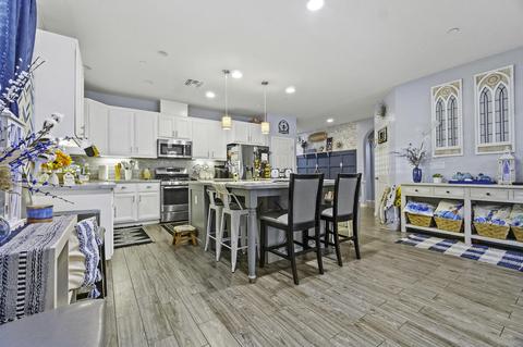 4002 E Harter Ct, Visalia, CA 93292 photo 12
