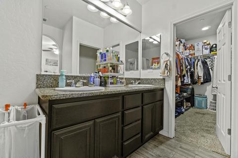 4002 E Harter Ct, Visalia, CA 93292 photo 29